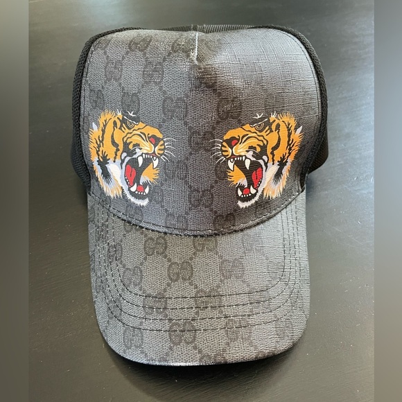 Gucci Tiger Gray and Black Baseball Cap NWT - Picture 1 of 10